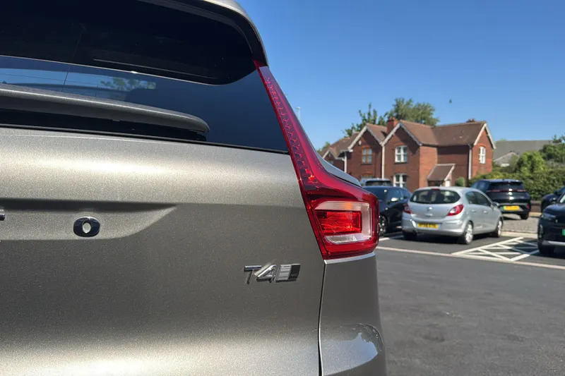 Volvo XC40 Volvo Estate 1.5 T3 163 R Design Geartronic Silver #12