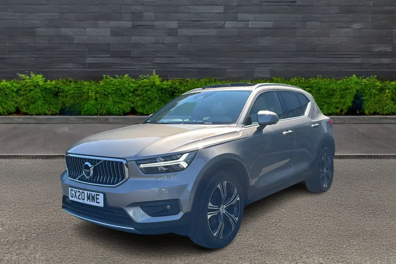 Volvo XC40 2.0 T4 Inscription Pro Awd Grey #3