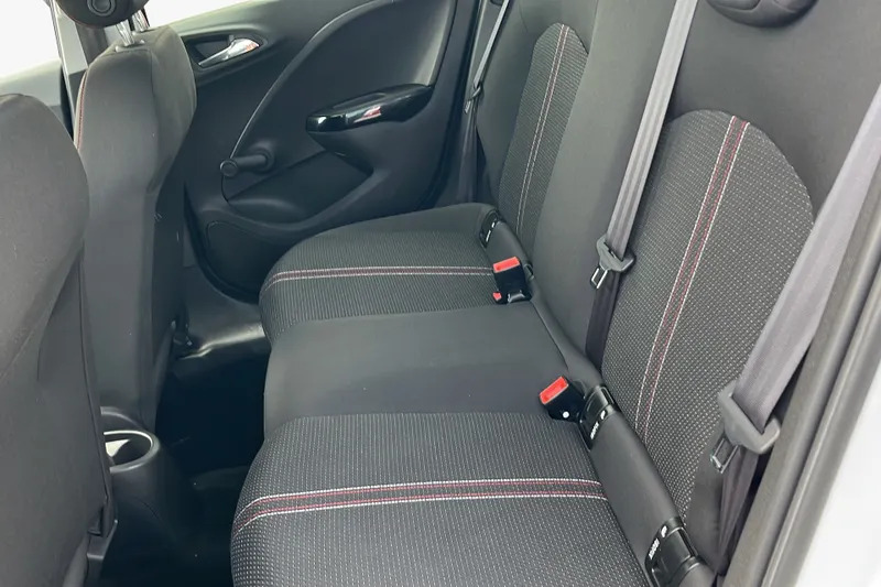 Vauxhall Corsa 1.4 Griffin White #25