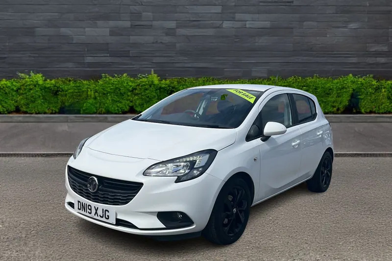 Vauxhall Corsa 1.4 75 Griffin White #3