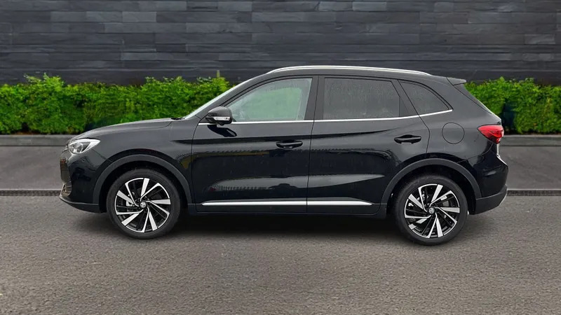 MG ZS 1.5 Hybrid Trophy Black #3