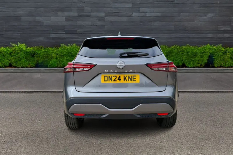 Nissan Qashqai Qashqai Hatchback 1.3 Dig-t Mh DN24KNE Grey #6