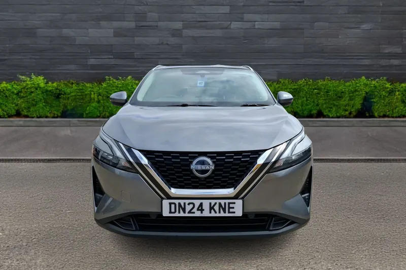Nissan Qashqai Qashqai Hatchback 1.3 Dig-t Mh DN24KNE Grey #2