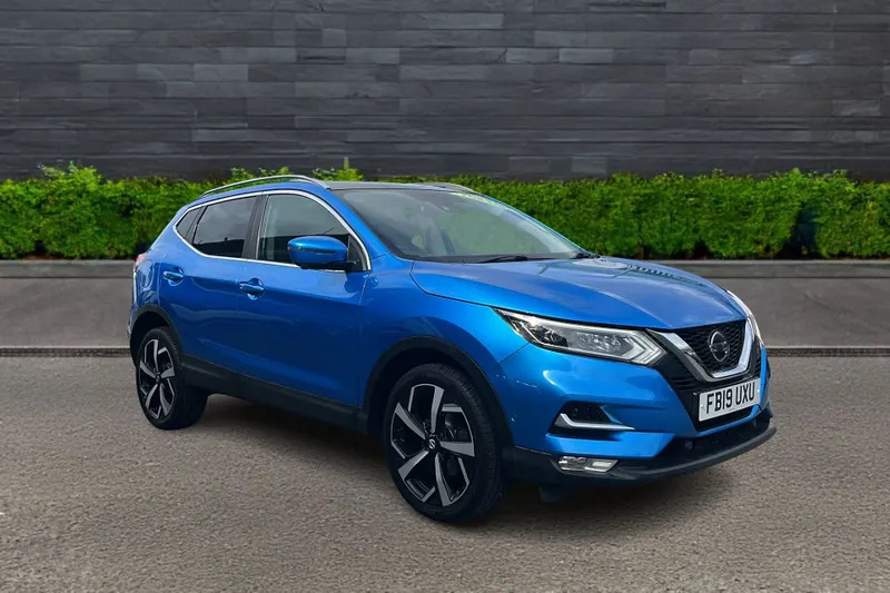 Nissan Qashqai Hatchback 1.5 Dci 115 Tekna Blue