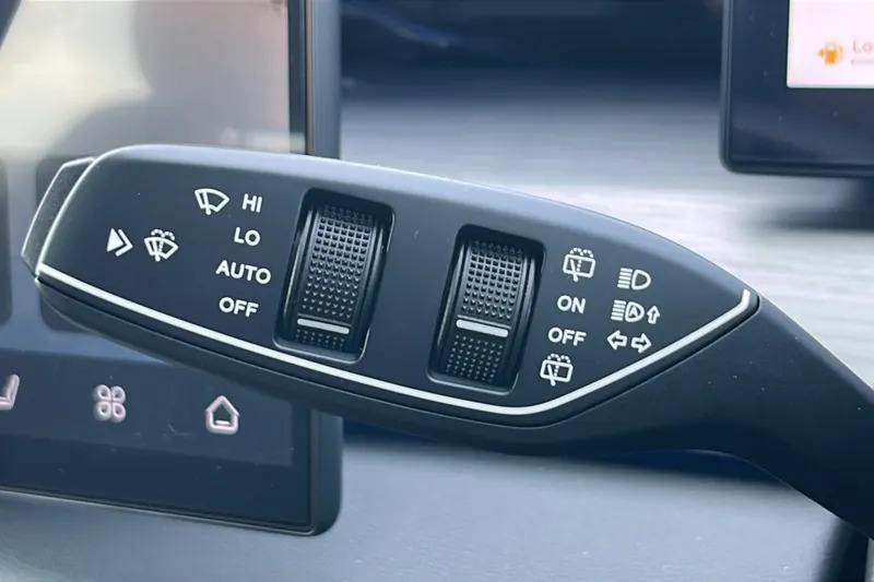 Chery Tiggo 8 1.5T Phev Aspire Dht Black #36