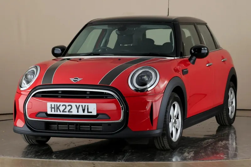 Mini Hatch Cooper Classic Red