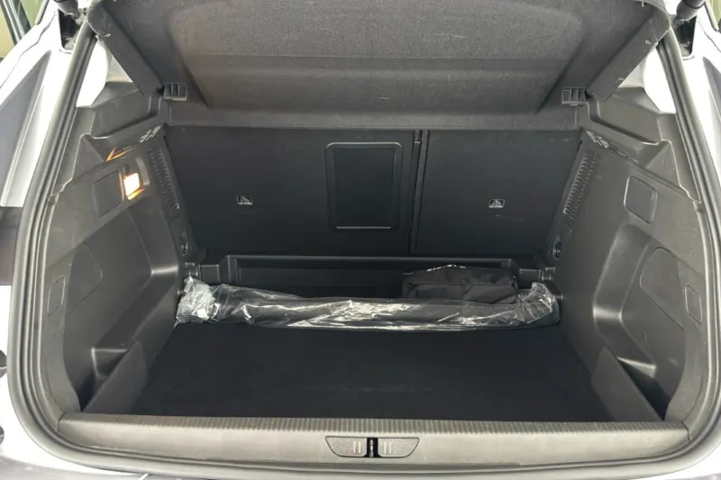 Vauxhall Grandland 1.2T Ultimate Hatchback Grey #6