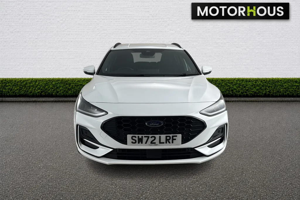 Ford Focus Estate 1.0 Ecoboost St-line SW72LRF White #2