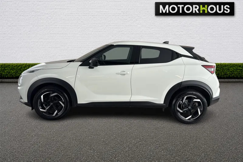 Nissan Juke Hatchback 1.0 Dig-t 114 N-conn White #4