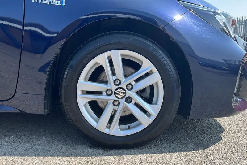 Suzuki Swace 1.8L Sz-t 97 Bhp Silver #15