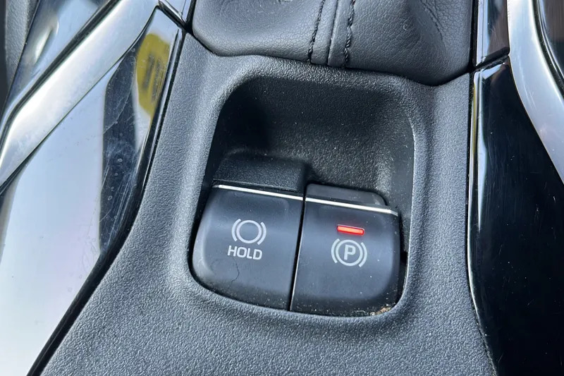 Suzuki Swace 1.8L Sz-t 97 Bhp Silver #36