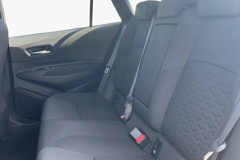 Suzuki Swace 1.8L Sz-t 97 Bhp Silver #24