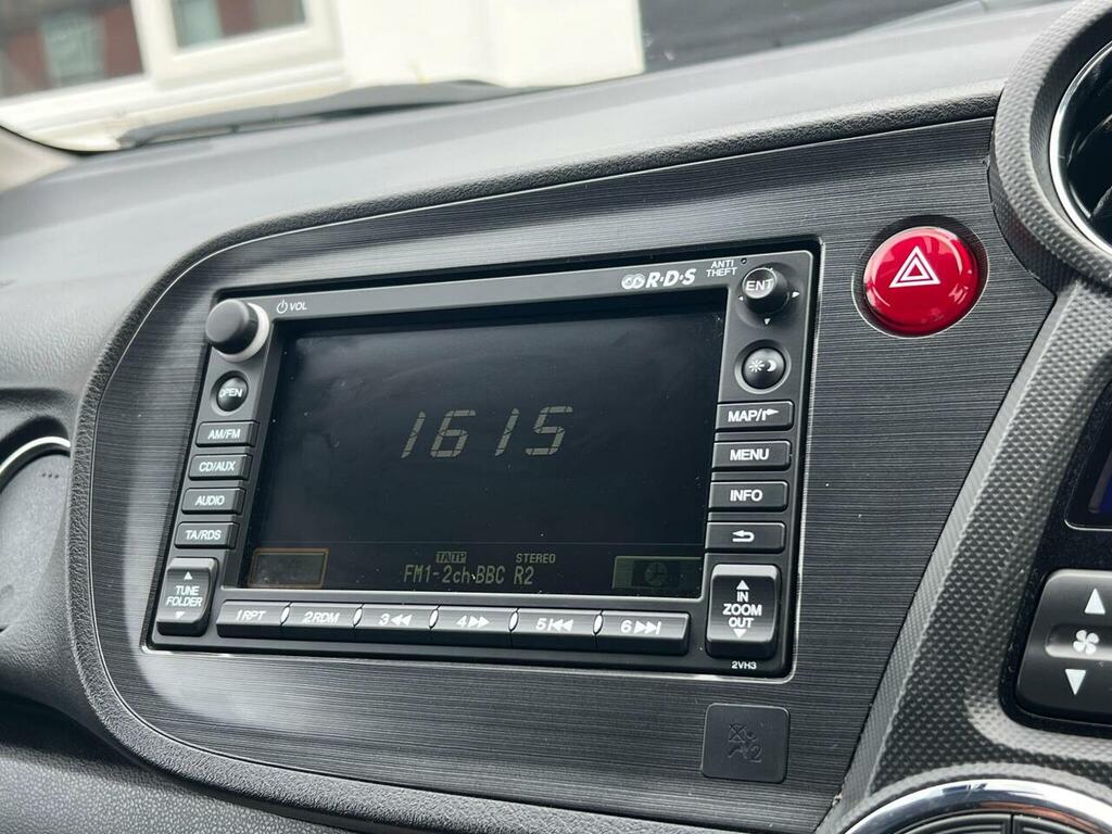 Honda Insight Hatchback 1.3H White #45