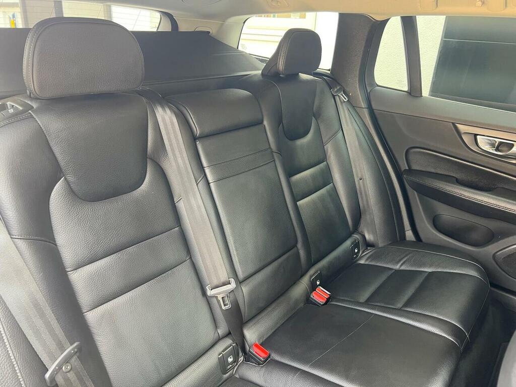 Volvo V60 D4 Inscription Pro Black #47