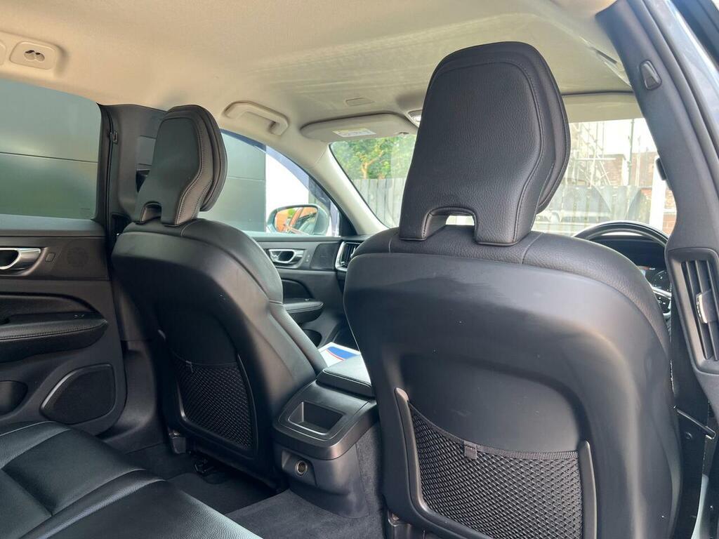 Volvo V60 D4 Inscription Pro Black #49