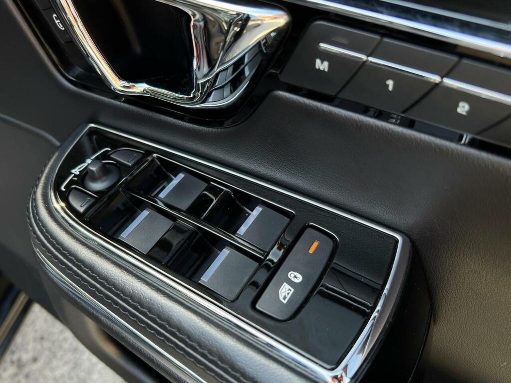 Jaguar XJ Xj Portfolio V6 D Grey #44