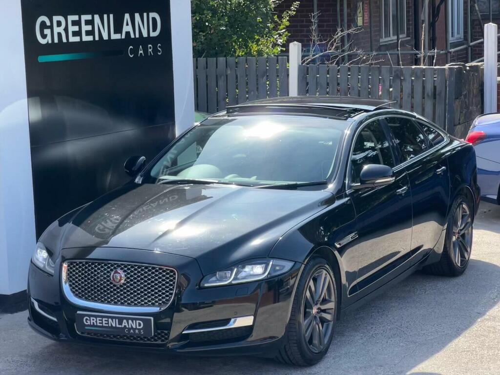 Jaguar XJ Saloon #4