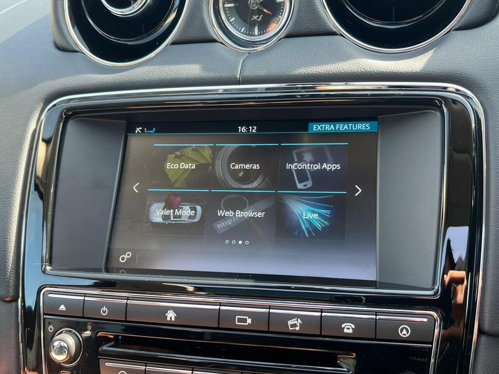 Jaguar XJ Xj Portfolio V6 D Grey #55