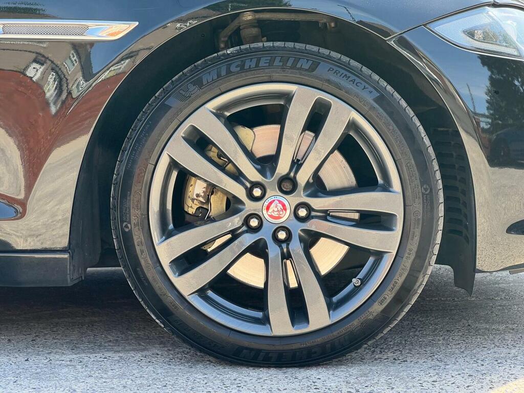 Jaguar XJ Xj Portfolio V6 D Grey #8
