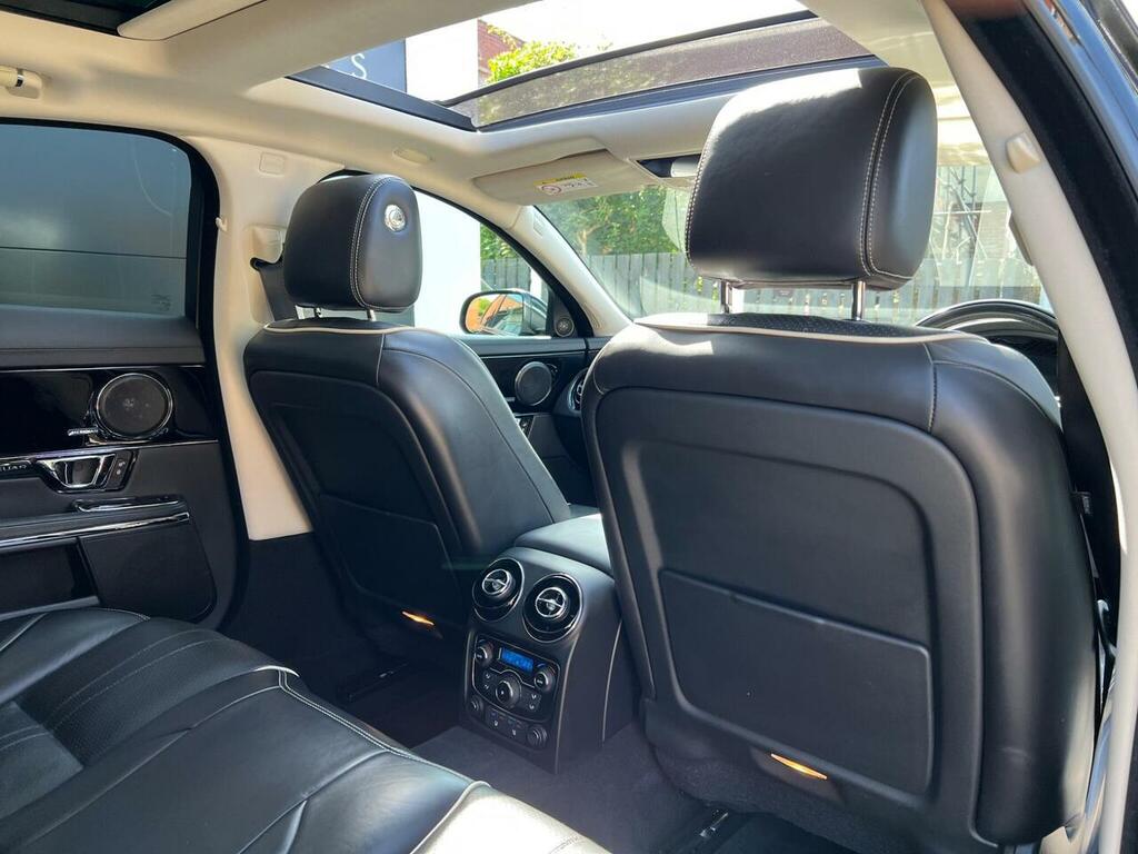 Jaguar XJ Xj Portfolio V6 D Grey #53
