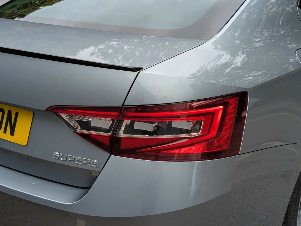 Skoda Superb 2.0 Tsi 280 Laurin Klement 4X4 Dsg Black #31