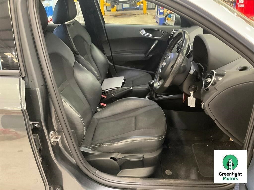 Audi A1 1.6 Tdi Sport Sportback S Tronic Euro 6 Ss Black #3