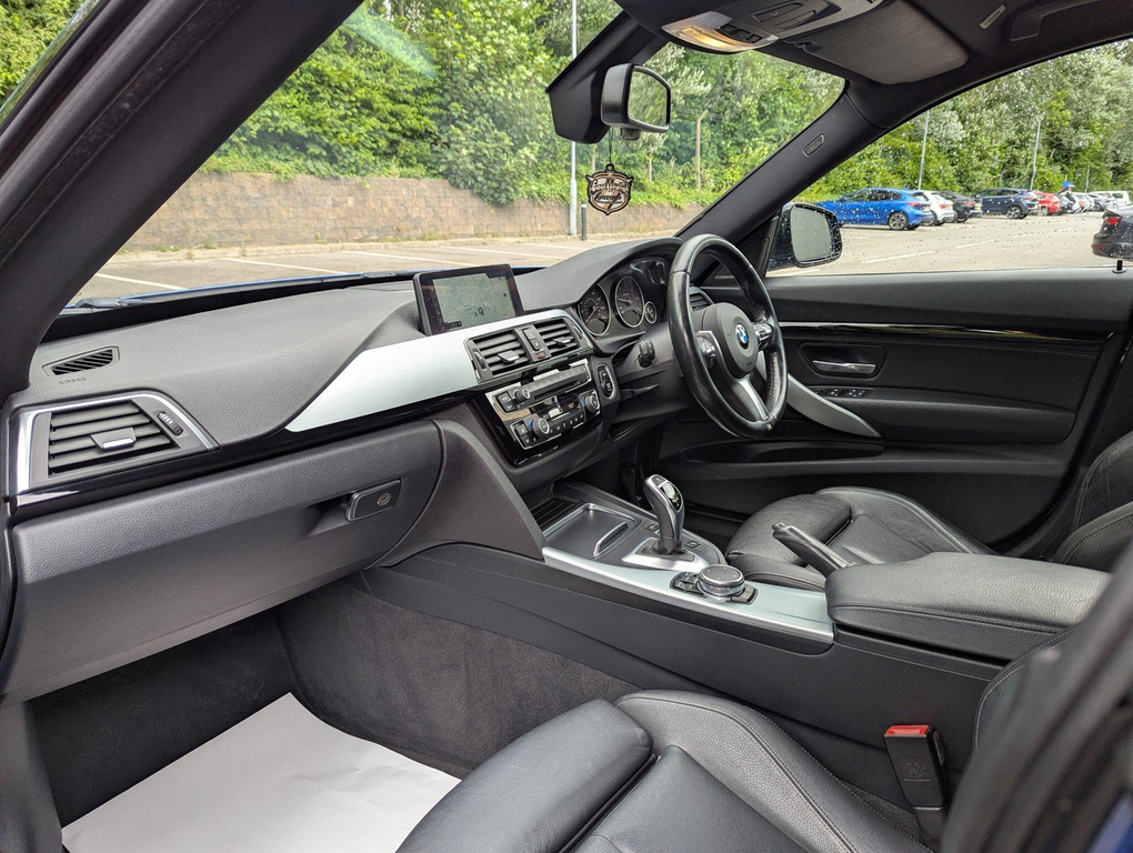 BMW 3 Series 2.0 320D Sport Touring Euro 6 Ss Black #34