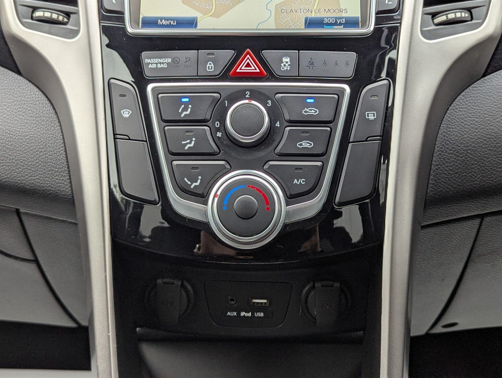 Hyundai I30 1.6 Crdi Blue Drive Premium Tourer Dct Euro 6 Ss Silver #20