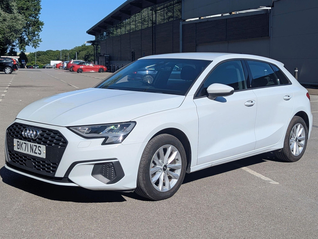 Audi A3 1.0 Tfsi 30 Technik Sportback Euro 6 Ss BK71NZS #4