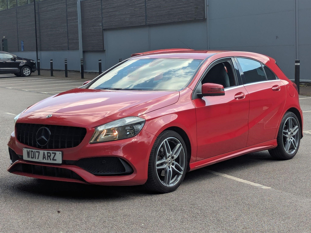 Mercedes-Benz A Class 1.5 Amg Line Euro 6 Ss WD17ARZ #4