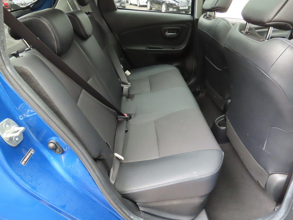 Toyota Yaris 1.5 Vvt-h Excel E-cvt Euro 6 15In Alloy  #6