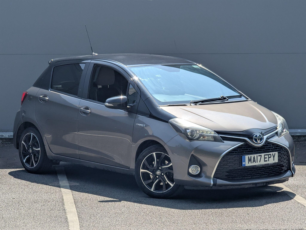 Toyota Yaris 1.5 Vvt-h Design E-cvt Euro 6 