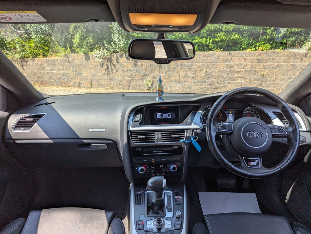 Audi A5 2.0 Tdi Black Edition Plus 187 Bhp Blue #10