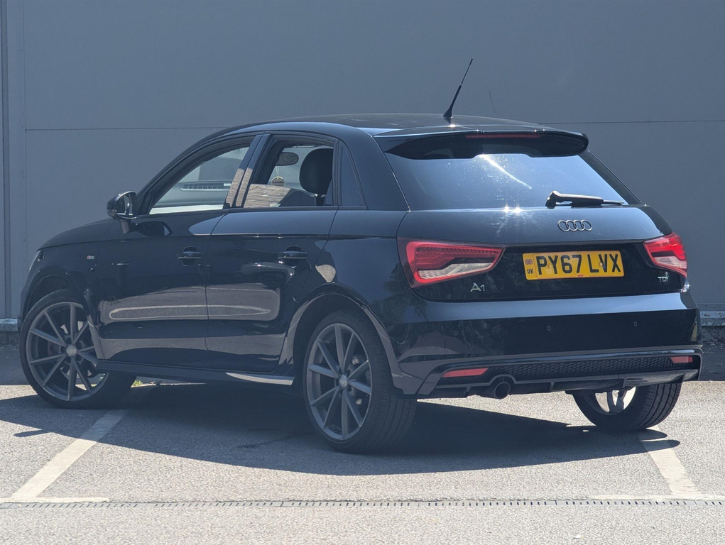 Audi A1 1.6 Tdi Black Edition Sportback Euro 6 Ss PY67LVX  #2