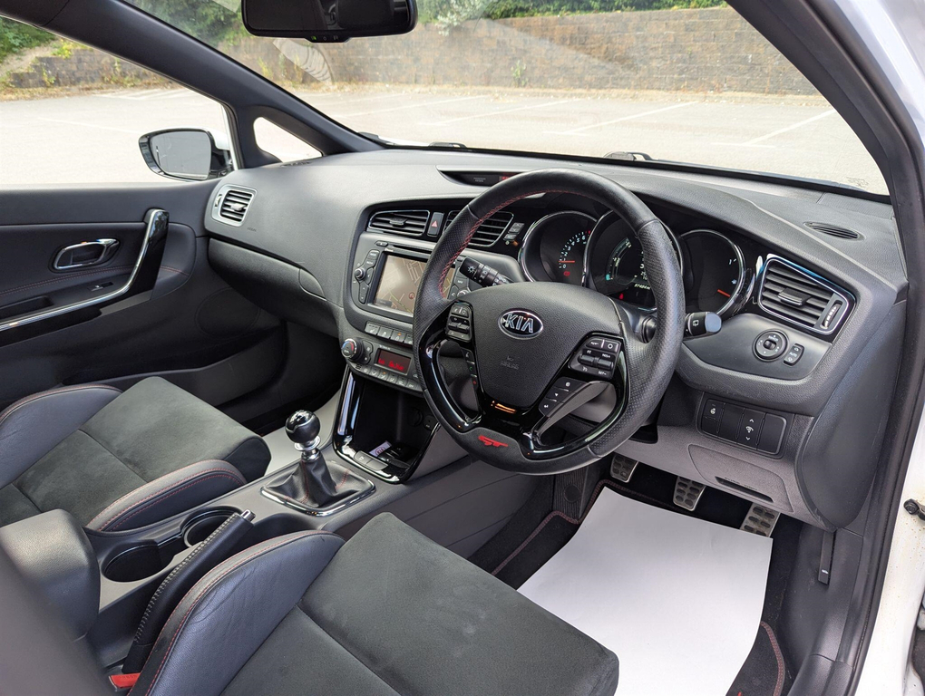 Kia Ceed 1.6 T-gdi Gt Tech Euro 5 #5