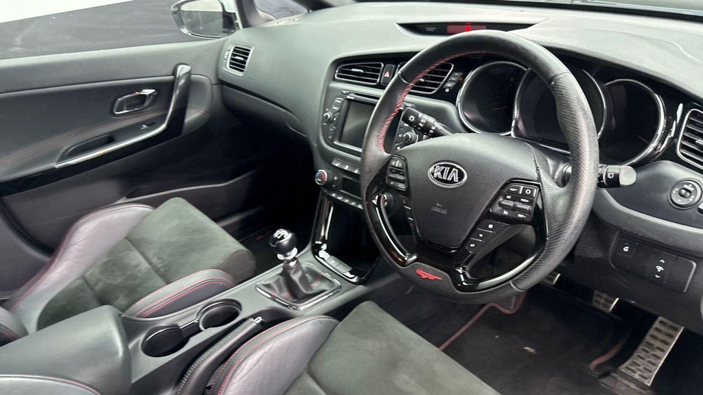 Kia Ceed 1.6 T-gdi Gt Tech Euro 5  #3