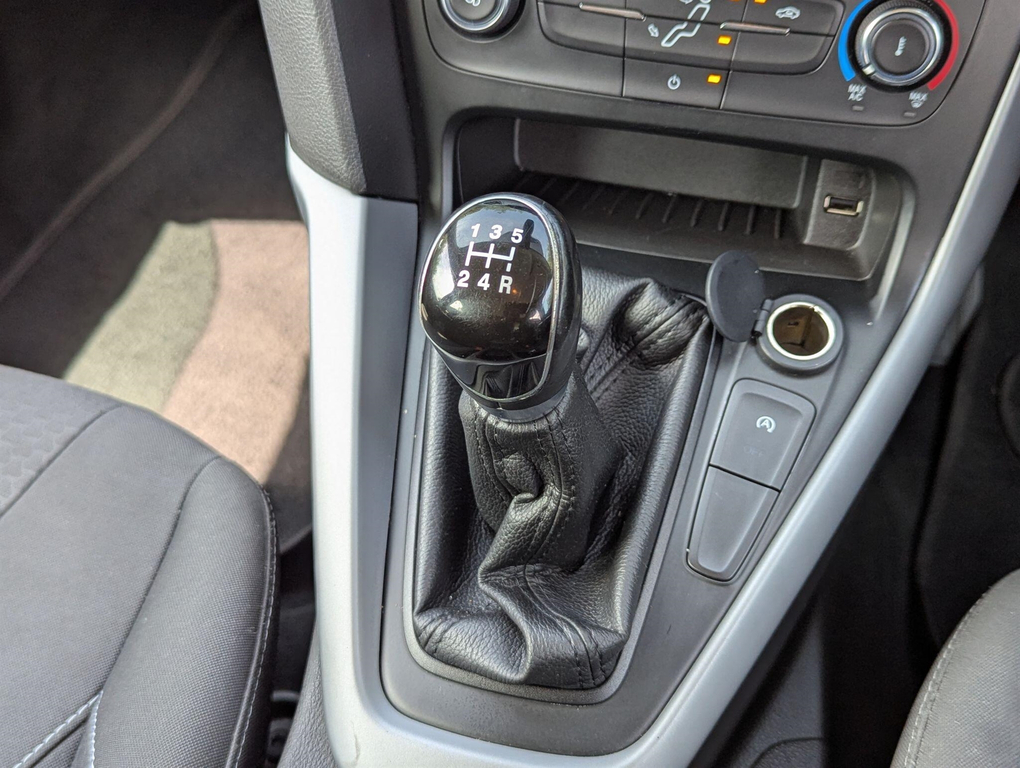 Ford Focus 1.0T Ecoboost Zetec Euro 6 Ss #6