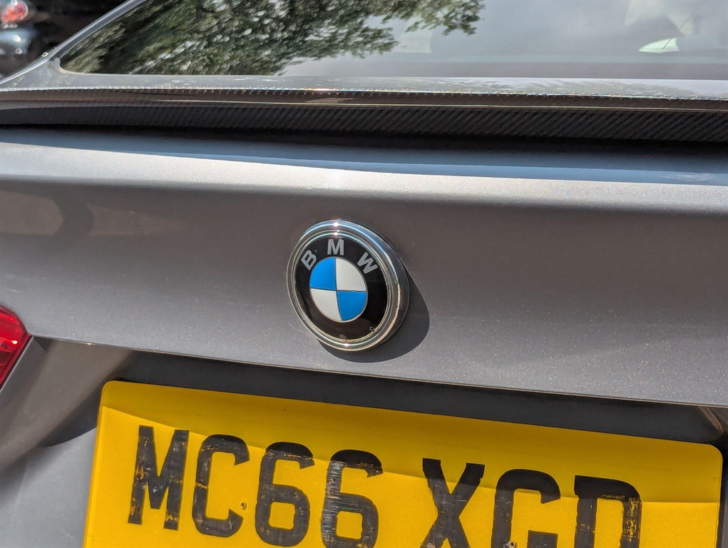 BMW X6 Xdrive M50d Black #30