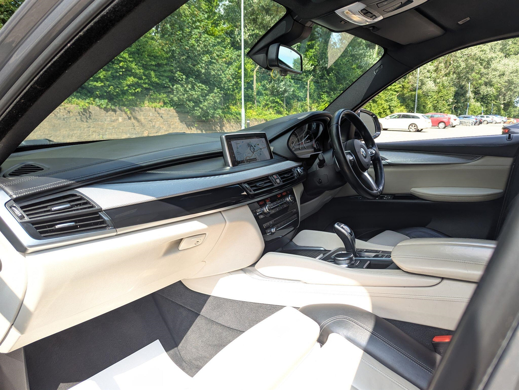BMW X6 Xdrive M50d Black #26