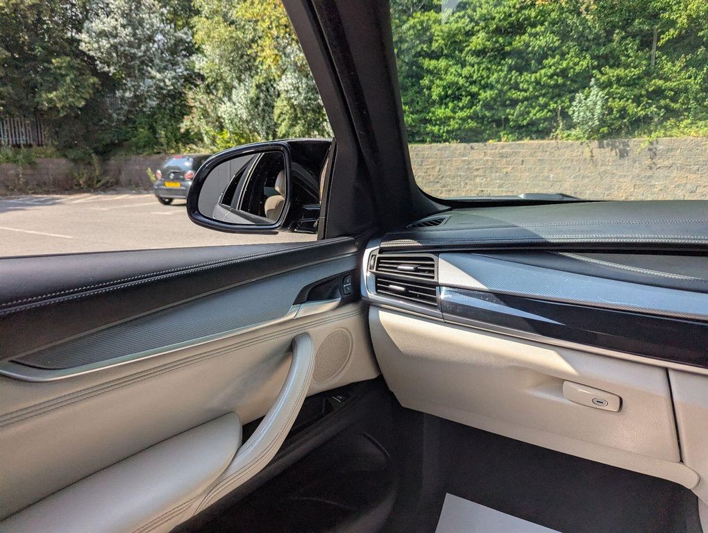 BMW X6 Xdrive M50d Black #17