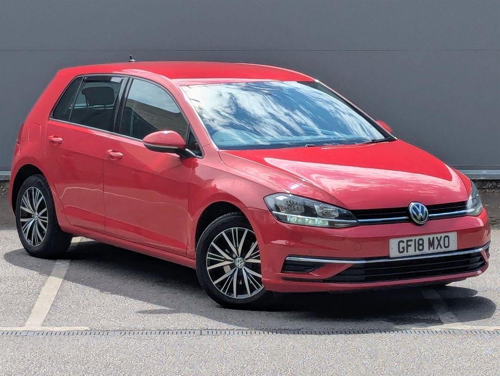 Volkswagen Golf 1.6 Tdi Se Euro 6 Ss Red