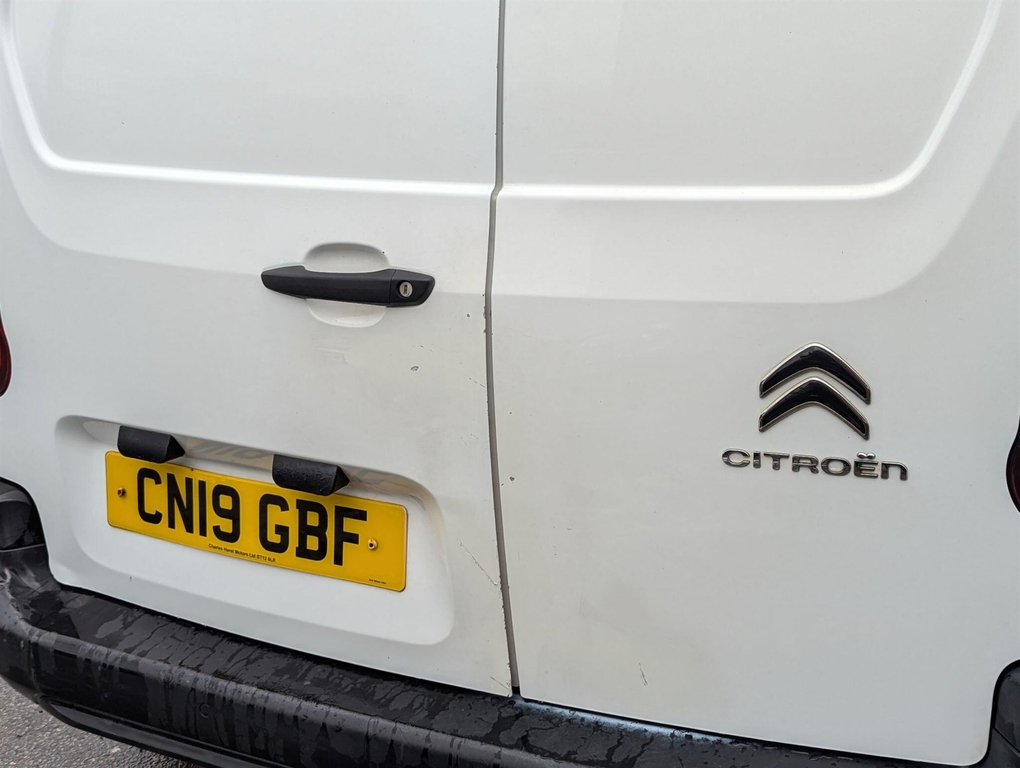 Citroen Berlingo Mpv White #12