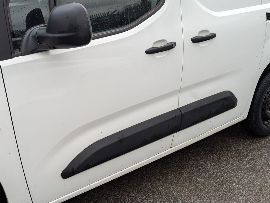 Citroen Berlingo Mpv White #14