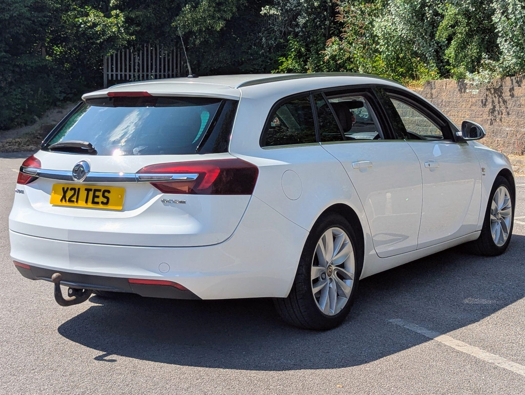Vauxhall Insignia 2.0 Cdti Ecoflex Sri Sports Tourer Euro 5 Ss White #3