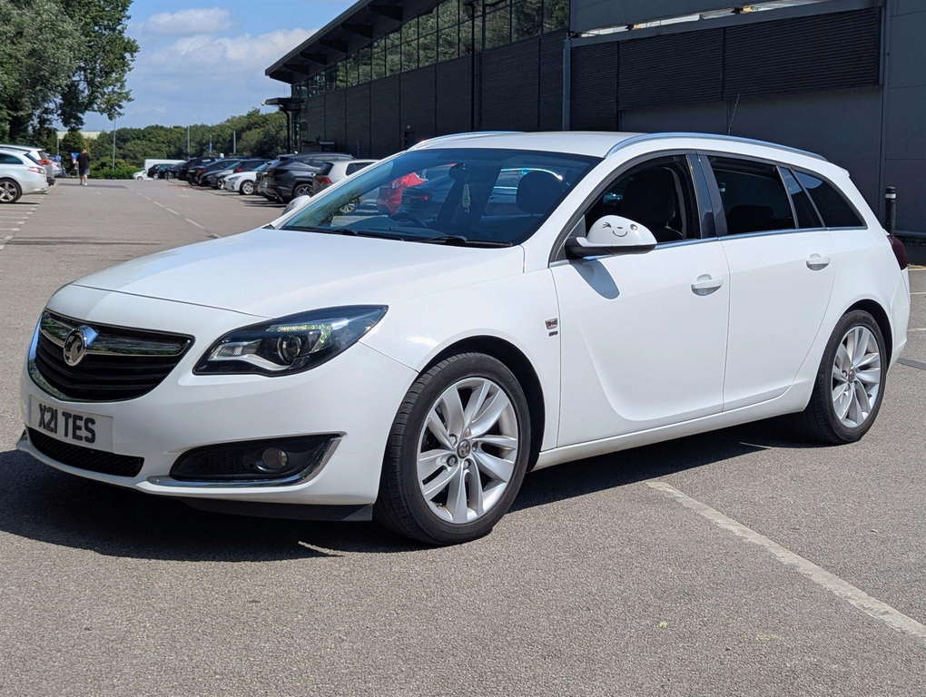Vauxhall Insignia 2.0 Cdti Ecoflex Sri Sports Tourer Euro 5 Ss White #4
