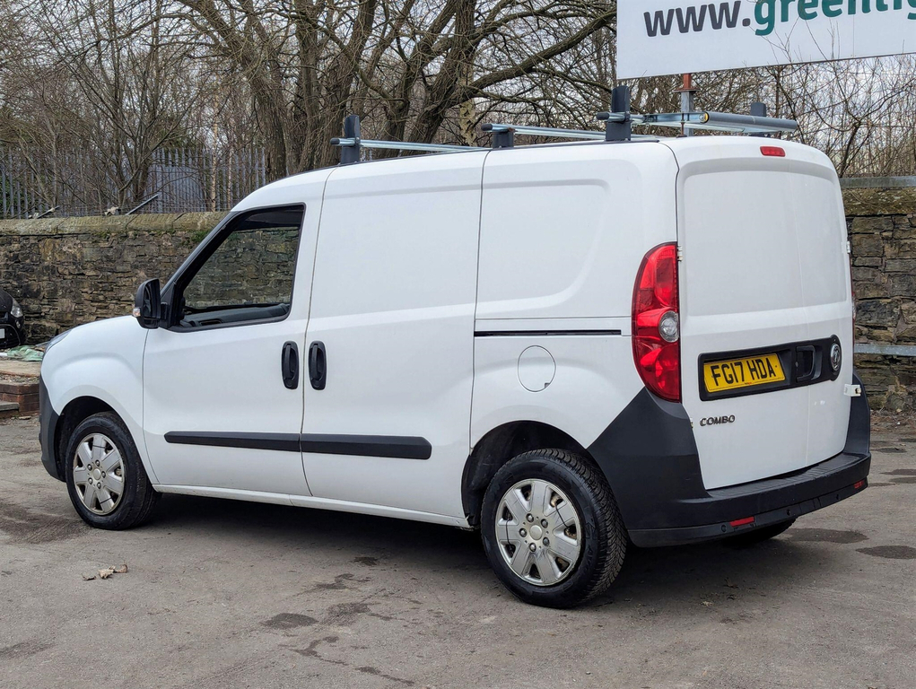 Vauxhall Combo 1.3 Cdti 2000 16V Fwd L1 H1 #2