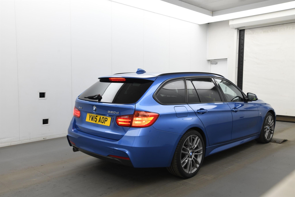 BMW 3 Series 2.0L 320D Xdrive M Black #4