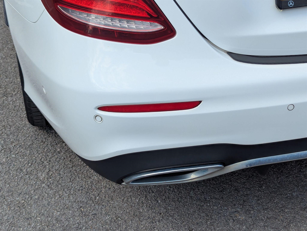 Mercedes-Benz E Class 2.0 E220d Amg Line G-tronic Ss White #24