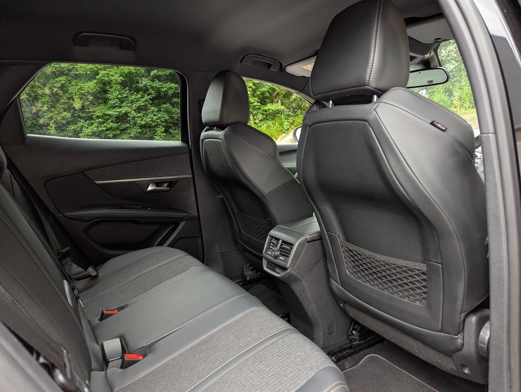 Peugeot 3008 1.5 Bluehdi Gt Line Eat Euro 6 Ss  #5
