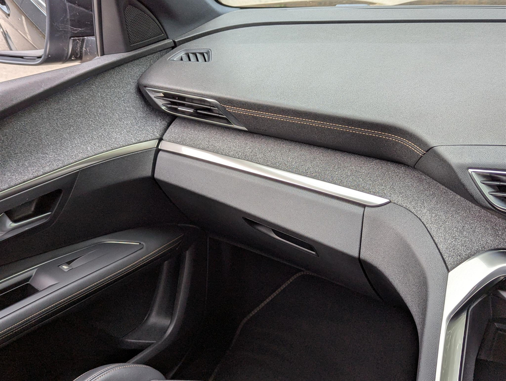 Peugeot 3008 Active Black #12